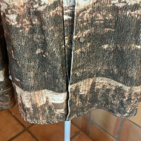 Gilded Intent Landscape Corduroy Shirt, size SMALL - Picture 3 of 12